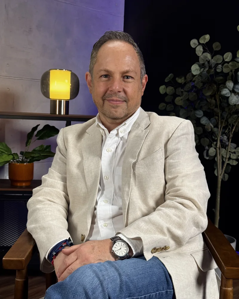 José Luis Flores